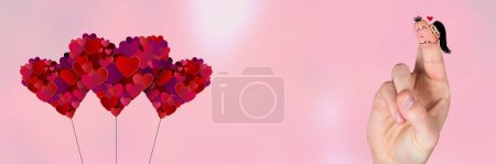 Téléchargez les photos : Doigts de Saint-Valentin amour couple et coeurs - en image libre de droit