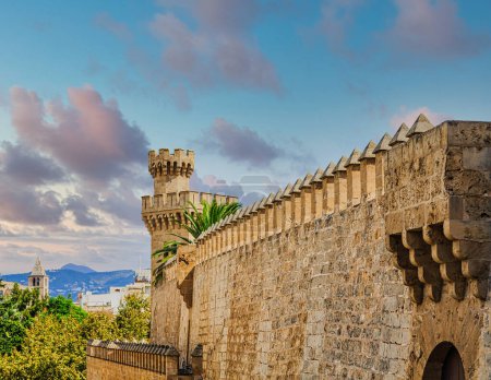 Téléchargez les photos : Mur ancien à Majorque, Espagne - en image libre de droit