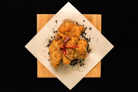Téléchargez les photos : Vue rapprochée de Delicious Fried Chicken Background - en image libre de droit