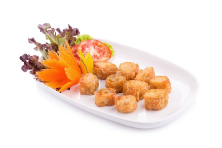 Téléchargez les photos : Rouleau de viande de crabe frit Sur l'assiette - en image libre de droit