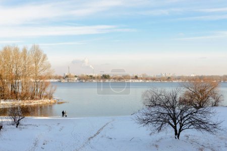 Foto de Plano escénico de hermoso paisaje del río Dnipro, Kiev - Imagen libre de derechos
