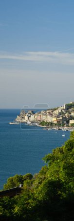 Foto de Panorama desde la parte superior de Portovenere, cerca del Cinque Terre - Imagen libre de derechos