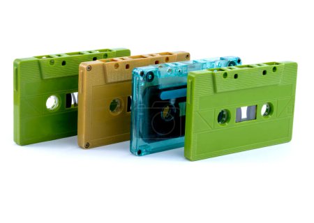 Foto de Colección de cintas de cassette vintage aislado fondo blanco - Imagen libre de derechos