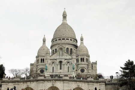 Photo for Tourists at Basilica of Sacre Coeur, Paris, France - Royalty Free Image