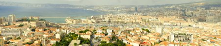 Téléchargez les photos : Vieux Port Panorama scène urbaine - en image libre de droit