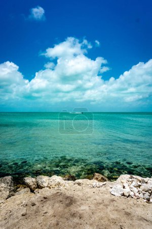 Foto de Vistas del Cayo Ambergris, la isla más grande de Belice en el Mar Caribe - Imagen libre de derechos