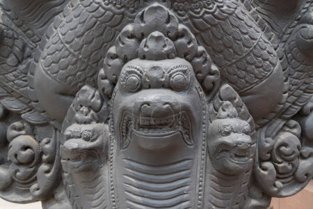 Foto de Estatua en templo Buddhist Wat Preah Prom Rath en Siem Reap, Camboya - Imagen libre de derechos