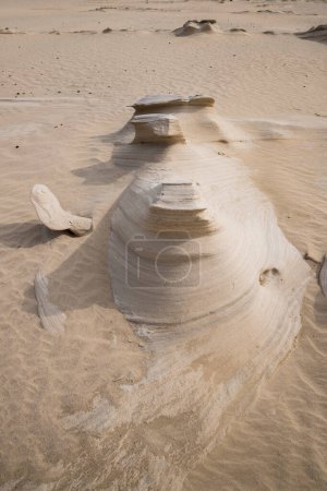 Foto de Al Wathba Fossil Dunes, Abu Dhabi, UAE - Imagen libre de derechos