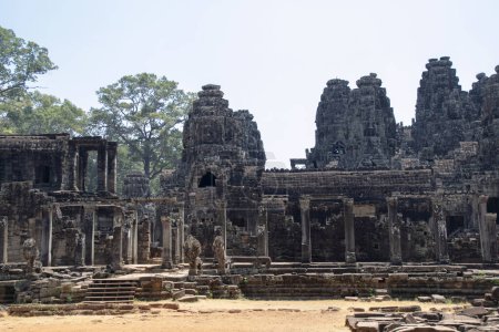 Foto de Ruinas del templo Bayon, concepto de viaje - Imagen libre de derechos