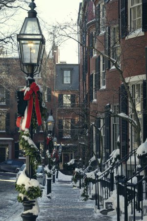 Foto de Decoración de Navidad en la ciudad - Imagen libre de derechos