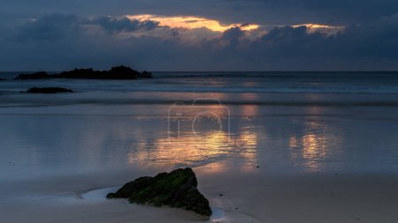 Téléchargez les photos : Beau lever de soleil côtier en Australie - en image libre de droit