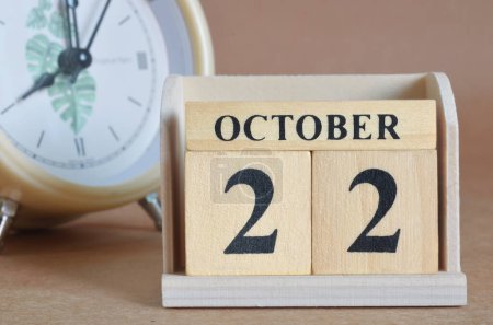 Foto de Calendario de madera con mes de octubre, concepto de planificación - Imagen libre de derechos