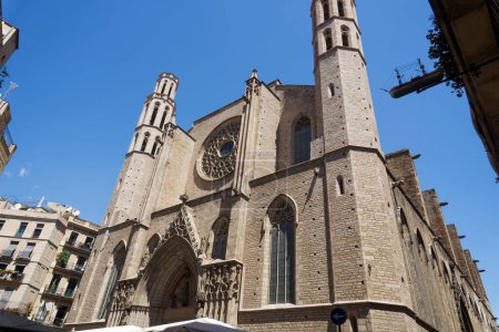 Téléchargez les photos : "Barcelone, Espagne Façade Santa Maria del Mar." - en image libre de droit