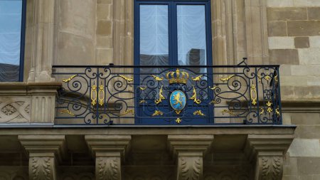Téléchargez les photos : Luxembourg Ville Palais Grand Ducal Armoiries façade détail - en image libre de droit