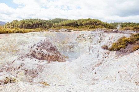 Foto de Wai-O-Tapu País de las Maravillas Geológicas Nueva Zelanda - Imagen libre de derechos