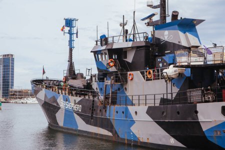 Téléchargez les photos : Flotte Sea Shepherd accostée à Melbourne - en image libre de droit