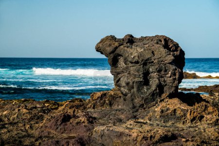 Téléchargez les photos : Côte volcanique de Tenerife - en image libre de droit