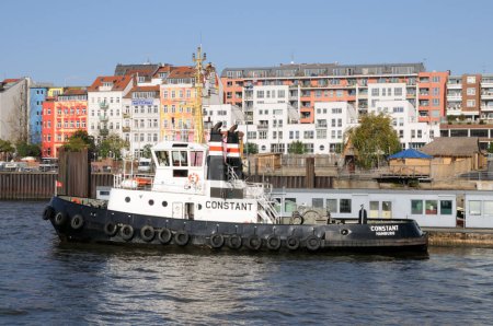 Foto de Barco en Hamburgo puerto, Alemania - Imagen libre de derechos