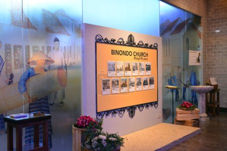 Foto de Historia de la iglesia Binondo en el Museo Chinatown en Manila, Filipinas - Imagen libre de derechos