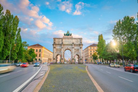 Téléchargez les photos : Arc de triomphe Siegestor, Munich, Allemagne - en image libre de droit