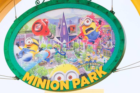 Téléchargez les photos : OSAKA, JAPON - 19 février 2020 : Le panneau Minion Park a été introduit dans les studios Universal JAPON - en image libre de droit