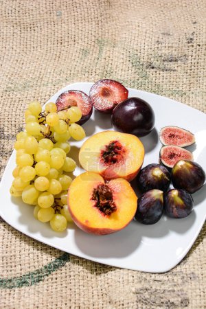 Téléchargez les photos : Vue rapprochée de fruits frais sains - en image libre de droit