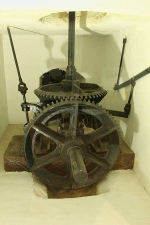 Téléchargez les photos : Vieux moulin machines fermer - en image libre de droit