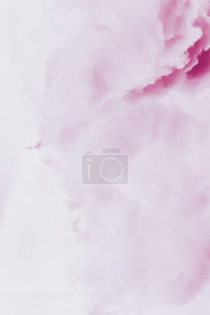 Foto de Fondo nublado rosa minimalista como telón de fondo abstracto - Imagen libre de derechos