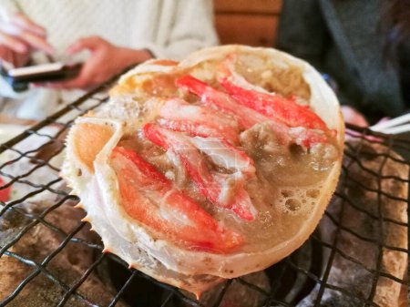 Foto de "japonés kani miso cangrejo carne revolver sopa a la parrilla partido" - Imagen libre de derechos