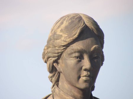 Téléchargez les photos : "La statue de Soyanggang Cheonyeo (Vierge) à Chuncheon, Corée du Sud" - en image libre de droit