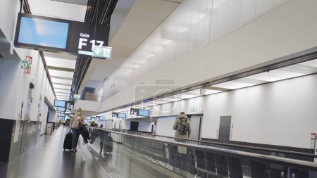 Foto de Aeropuerto de Viena durante Covid Times - Imagen libre de derechos