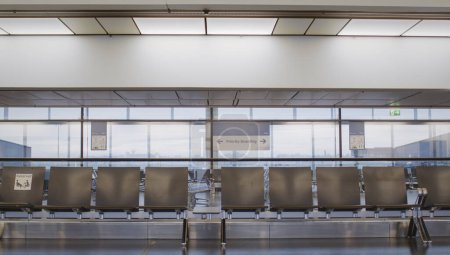 Téléchargez les photos : Aéroport de Vienne pendant Covid Times - en image libre de droit