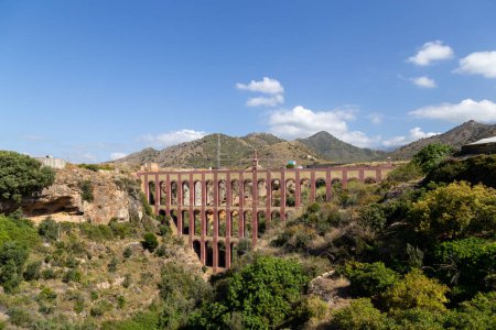 Foto de Acueducto de águila en Cuenca, España - Imagen libre de derechos