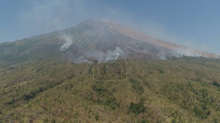 Téléchargez les photos : "paysage de montagne Volcan Agung, Bali, Indonésie" - en image libre de droit