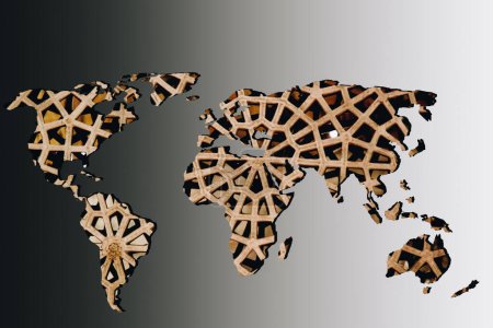 Téléchargez les photos : "Carte du monde approximativement esquissée avec remplissage en bois
" - en image libre de droit