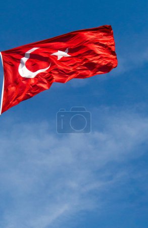 Foto de "Bandera nacional turca en vista
" - Imagen libre de derechos