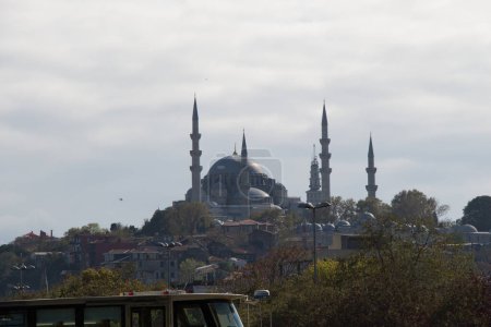 Téléchargez les photos : "Mosquée de style ottoman à Istanbul
" - en image libre de droit