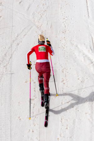 Foto de "KREUZER Victoria SUI in the ISMF WC Championships Comapedrosa Andorra 2021 Vertical Race." - Imagen libre de derechos