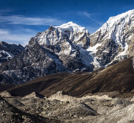 Téléchargez les photos : Belle image du Népal. Contexte naturel - en image libre de droit