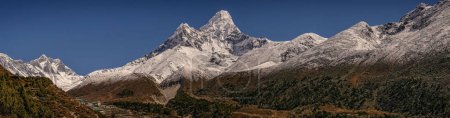Photo for Fascinating view of snowy mountains in Nepal - Royalty Free Image