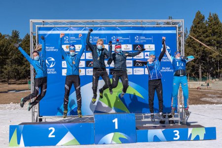 Foto de Podio en el Campeonato Mundial de Invierno de Triatlón 2021 Andorra - Imagen libre de derechos