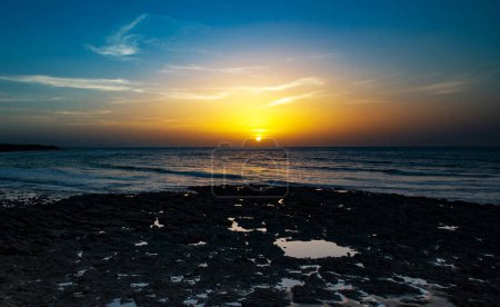 Téléchargez les photos : Coucher de soleil pittoresque à la mer, Nicaragua - en image libre de droit