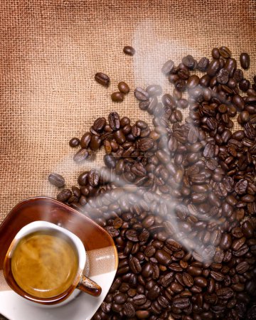 Téléchargez les photos : Tasse de café gros plan - en image libre de droit
