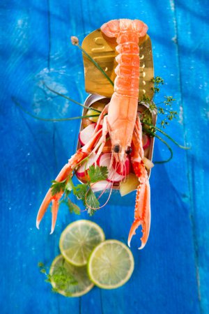 Téléchargez les photos : Vue rapprochée de délicieux crustacés en conserve - en image libre de droit