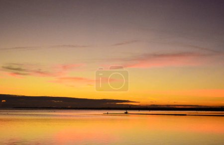 Téléchargez les photos : Paysage de la mer au coucher du soleil - en image libre de droit