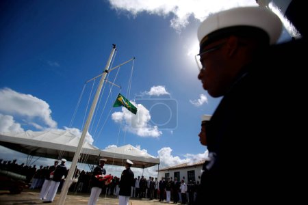 Téléchargez les photos : Salvador, Bahia, Brésil - 11 juin 2019 : Personnel militaire de la Marine brésilienne lors de la commémoration de la bataille navale de Riachuelo dans la ville de Salvador. - en image libre de droit