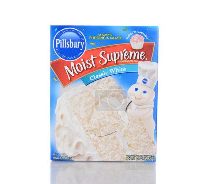 Téléchargez les photos : Pillsbury Moist Supreme Classic White Cake Mix - en image libre de droit