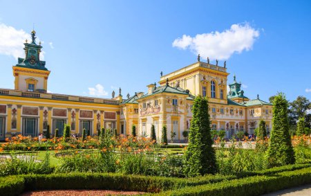 Téléchargez les photos : Palais royal Wilanow à Varsovie. Résidence du roi Jean III Sobieski. Pologne. Août 2019 - en image libre de droit