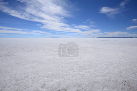 Foto de Uyuni vista de fondo plano de sal - Imagen libre de derechos