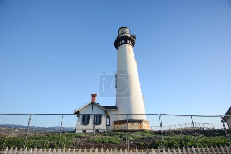Téléchargez les photos : Phare de Pigeon Point sur la côte, Californie, États-Unis. - en image libre de droit